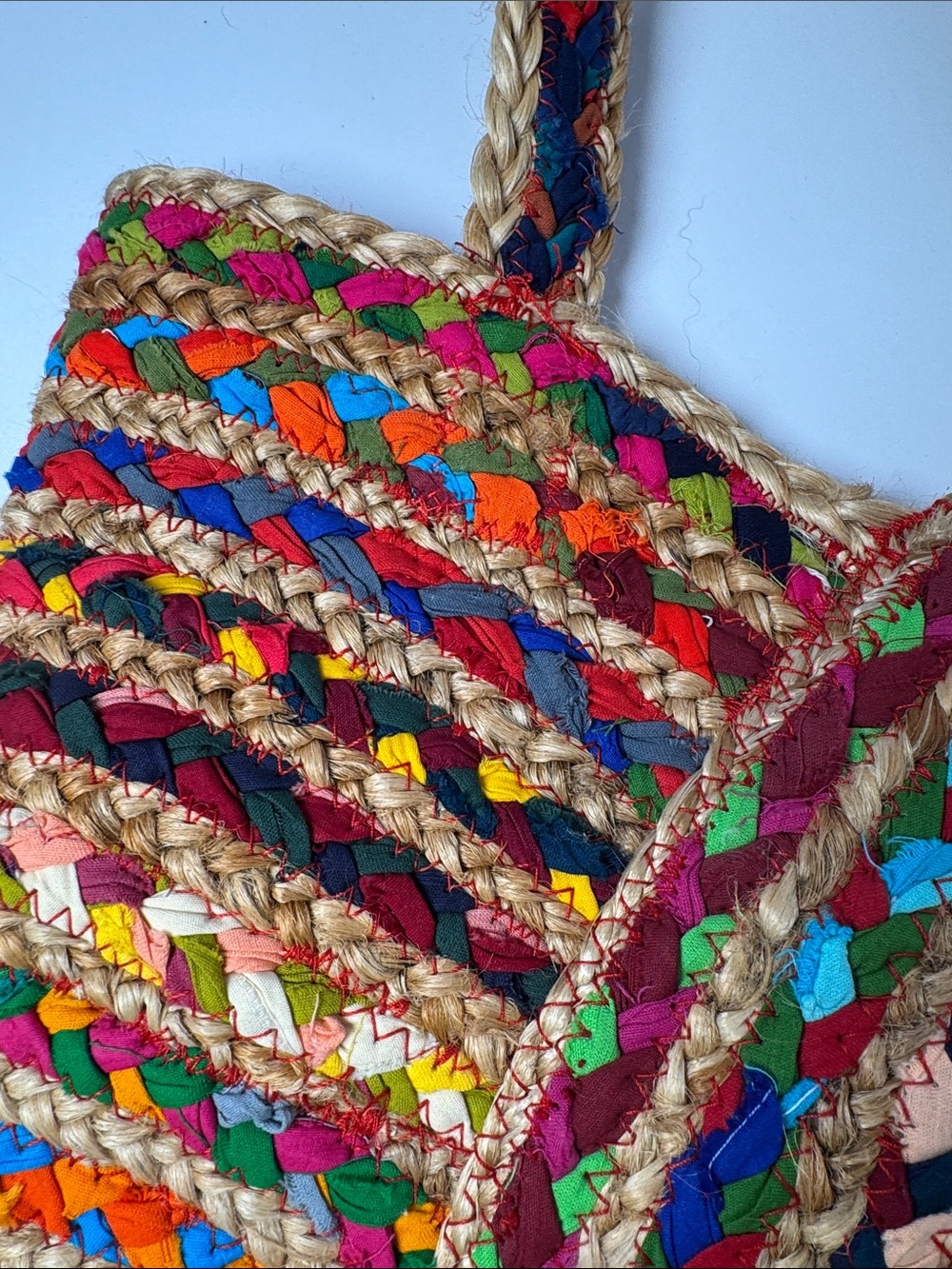 UNCOMMON Repurposed Woven Jute Straw Bag Multicolor Market Tote Carry All BOHO - Picture 4 of 10